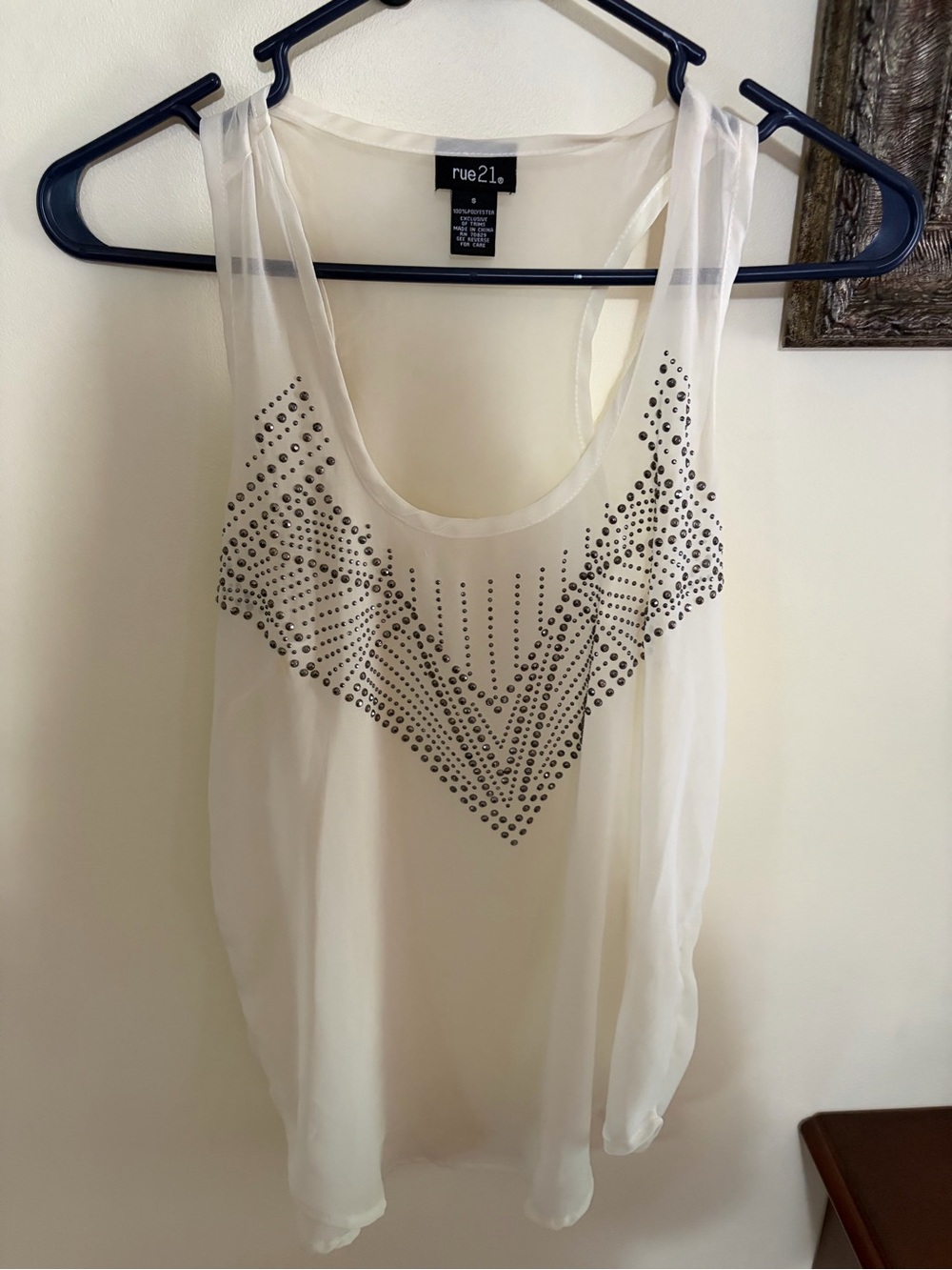 Rue21 White Chiffon Studded Scoop Neck Tank